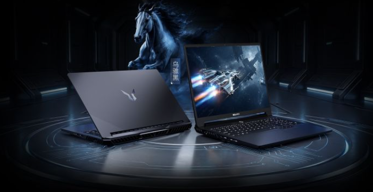 Màn hình 16 inch 2.5K 180Hz sắc nét và mượt mà